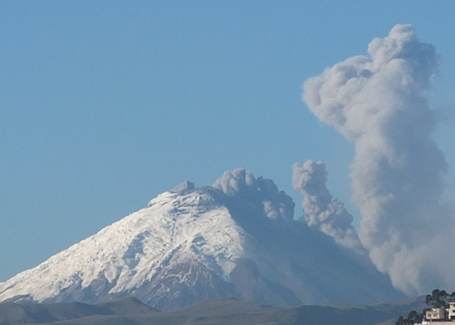 erupcion cotopaxi